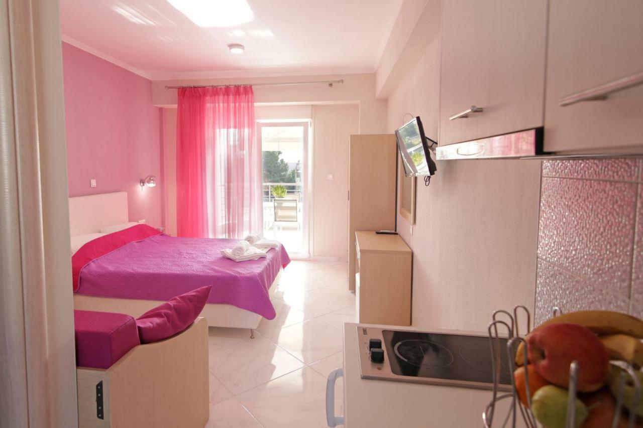 Mavridis Rooms 2 Nikiti  Exterior photo
