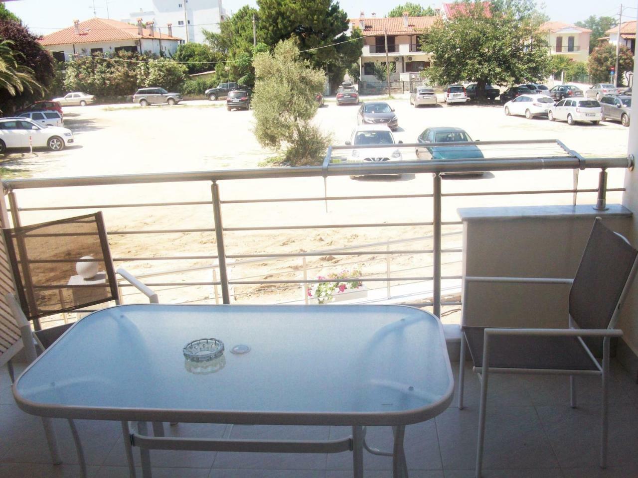 Mavridis Rooms 2 Nikiti  Exterior photo